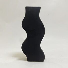 ΕΠΙΤΡΑΠΕΖΙΟ ΚΕΡΑΜΙΚΟ ΔΙΑΚΟΣΜΗΤΙΚΟ ΣΕΙΡΑ GLAΖΕ HM4589.02 ΜΑΥΡΟ ΜΑΤ 13x6x30Υεκ - ΑΝΤΙΚΕΙΜΕΝΑ στο Milonadakis.gr