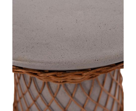 ΒΟΗΘΗΤΙΚΟ ΤΡΑΠΕΖΙ ΣΤΡΟΓΓΥΛΟ DELIA HM18167.03 FIBER CEMENT ΓΚΡΙ & RATTAN Φ40x45Υεκ - ΤΡΑΠΕΖΙΑ ΚΟΥΖΙΝΑΣ στο Milonadakis.gr