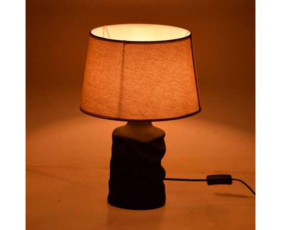 Επιτραπέζιο φωτιστικό Wabbi Inart Ε27 κεραμικό σε μαύρο-μπεζ απόχρωση Φ28x41εκ - ΕΠΙΤΡΑΠΕΖΙΑ ΦΩΤΙΣΤΙΚΑ στο Milonadakis.gr